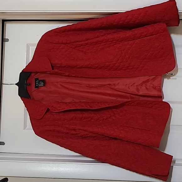 Clothes - Picture 2 of 3